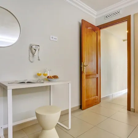 Playa Flamingo Bellavista * Playa Blanca